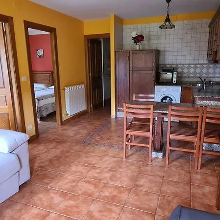 Aptos La Corona-cabrales-picos De Europa *