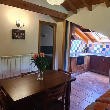 Aptos La Corona-cabrales-picos De Europa Carrena de Cabrales