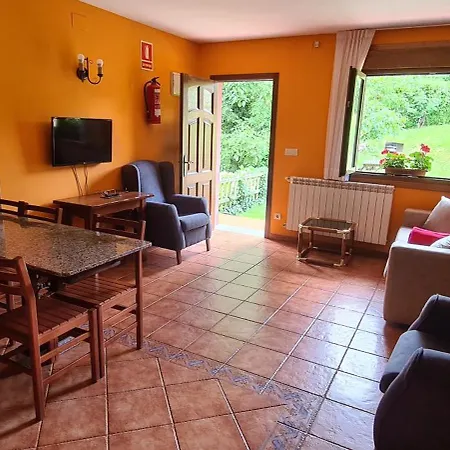 Aptos La Corona-cabrales-picos De Europa Appartement *