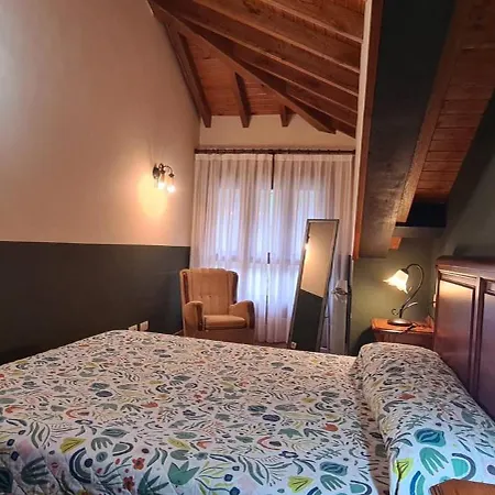 Aptos La Corona-cabrales-picos De Europa